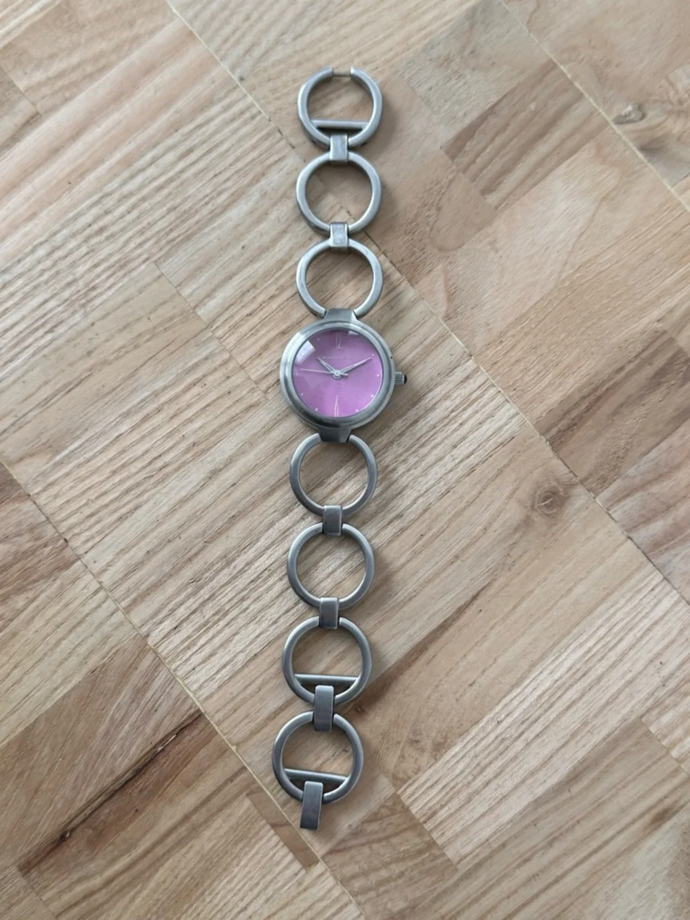 Android USA Rare Ladies Watch Purple Dial Stainless Bracelet New Battery